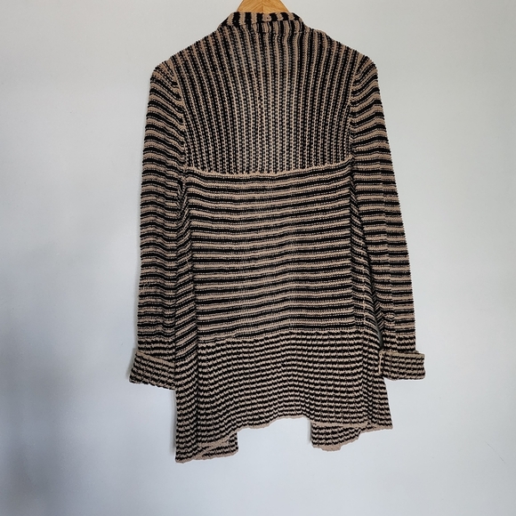 Striped black and tan open cardigan sweater - Picture 3 of 8